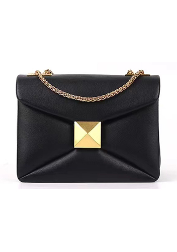 THE AMY STUDDED LEATHER BAG BLACK