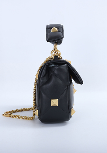 THE AMY STUDDED LEATHER SHOULDER BAG BLACK