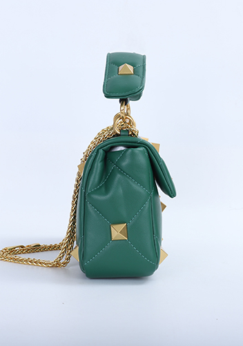 THE AMY STUDDED LEATHER SHOULDER BAG GREEN
