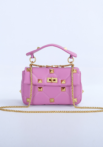 THE AMY STUDDED LEATHER SHOULDER BAG PINK