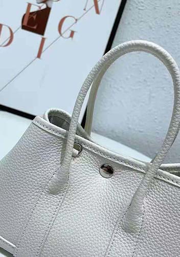 Tiger Lyly Carla Tote In Leather 10 Cream