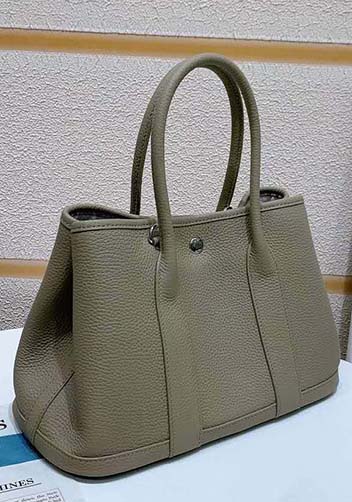 Tiger Lyly Carla Tote In Leather 12 Light Grey