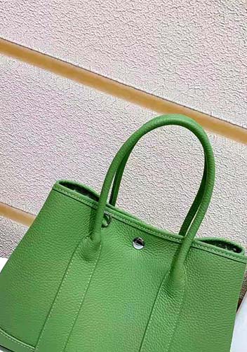 Tiger Lyly Carla Tote In Leather 12 Green