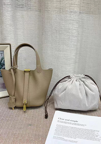 Tiger Lyly Elena Leather Medium Bag Light Grey