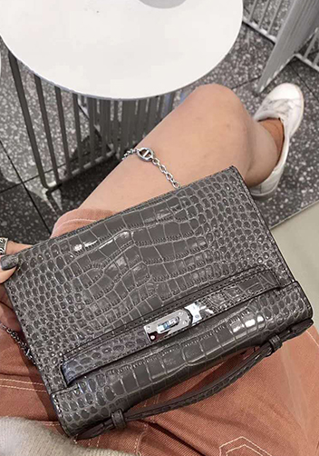 Tiger Lyly Garbo Leather Chain Bag Grey
