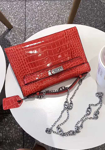 Tiger Lyly Garbo Leather Chain Bag Red